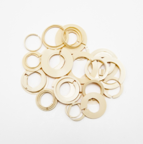 Movement Ring Assortment 25 Pieces