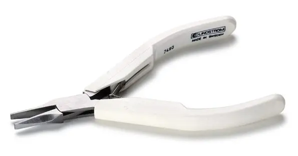 Lindstrom Flat Nose Pliers 7490 Product Thumbail (View full Size)