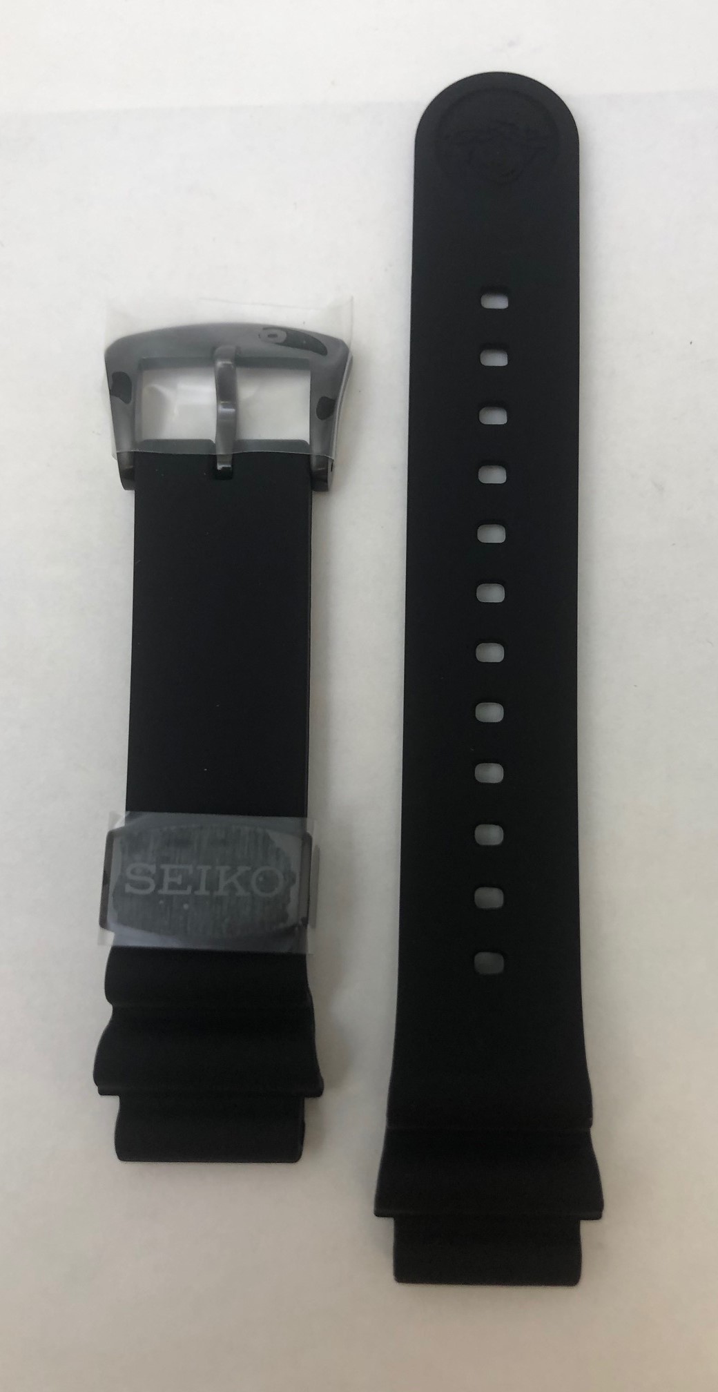 Seiko SPB125 Prospex Black Rubber 20mm Strap Product Thumbail (View full Size)