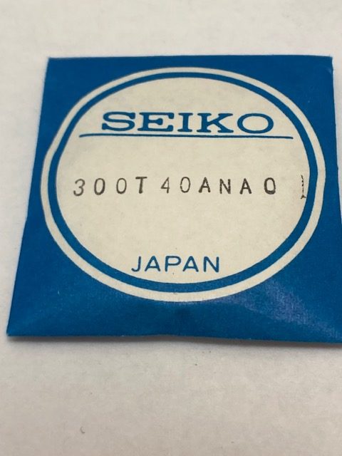 Genuine Seiko Plastic Crystal 300T40ANA0 Product Thumbail (View full Size)