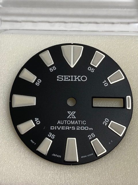 Seiko SRP637 Baby Tuna Monster Black Watch Dial Product Thumbail (View full Size)